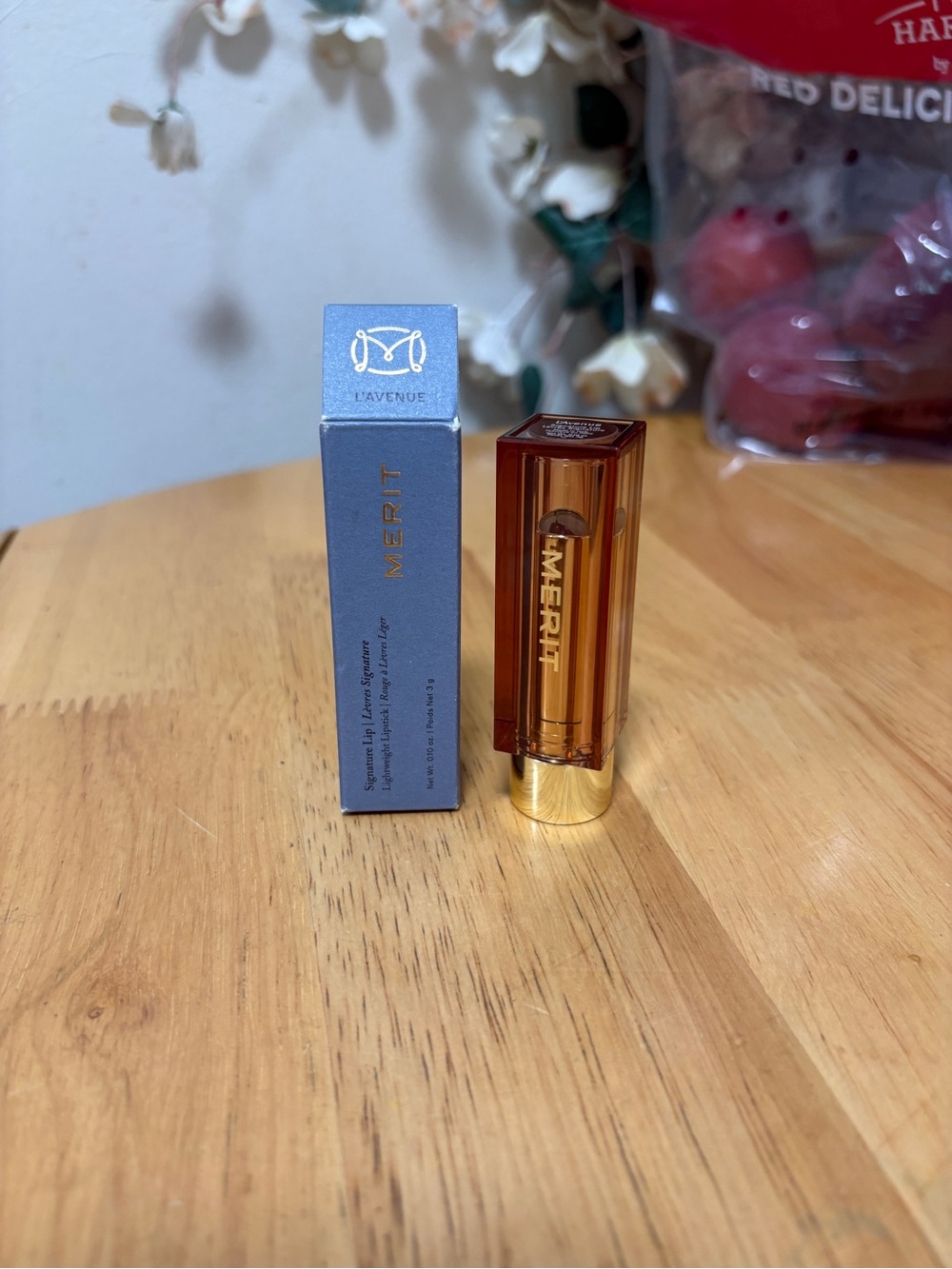 Merit ~ Signature Lip, Lightweight Lipstick in L’AVENUE, IMPERFECT, New in Box